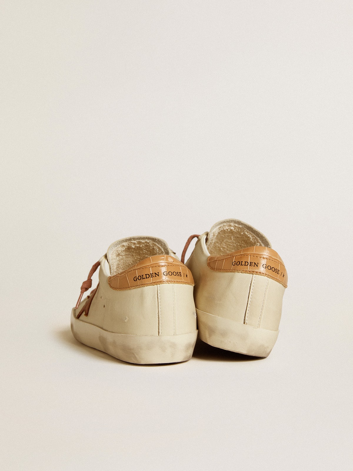 Super-Star pour femme avec étoile en cuir et contrefort en cuir à imprimé crocodile