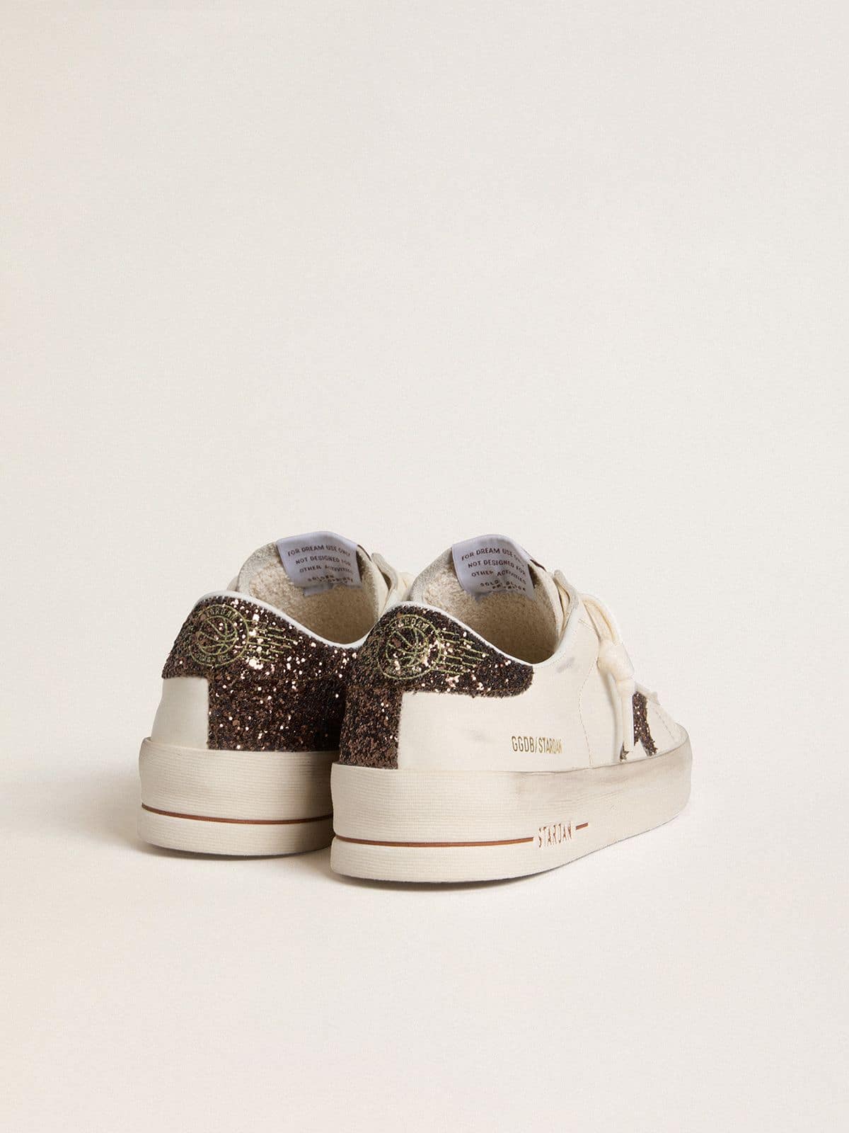 Stardan pour femme en cuir blanc avec étoile et contrefort à paillettes marron