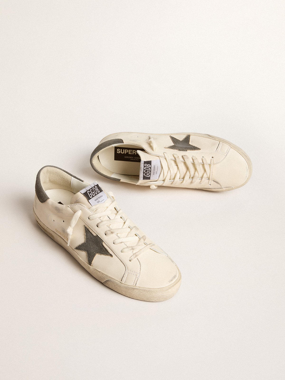Super-Star en cuir nappa avec étoile et contrefort en daim gris
