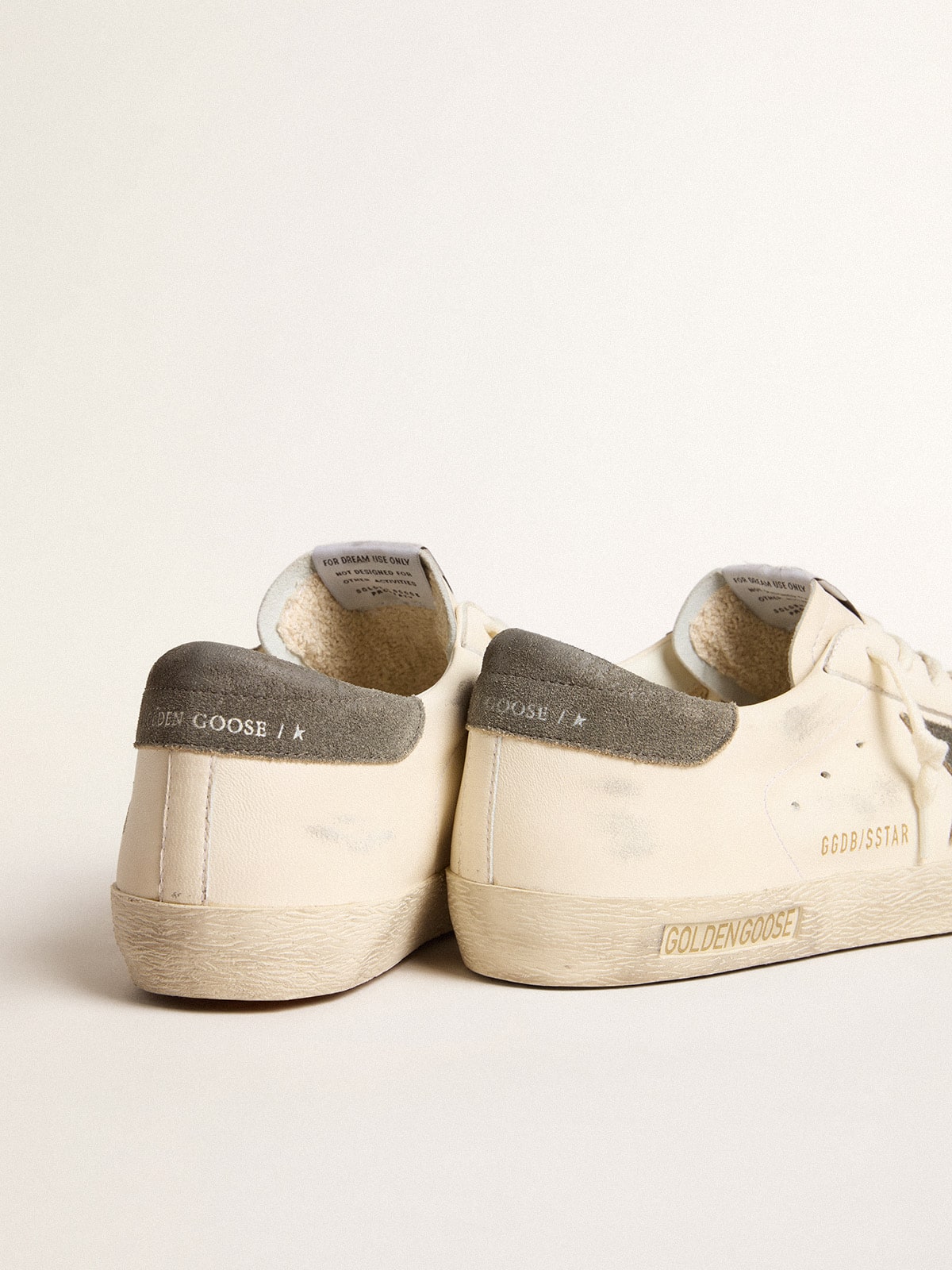 Super-Star en cuir nappa avec étoile et contrefort en daim gris