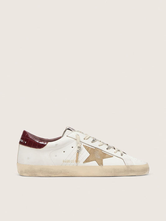 Super-Star avec étoile en daim couleur sable et contrefort en cuir croco rouge