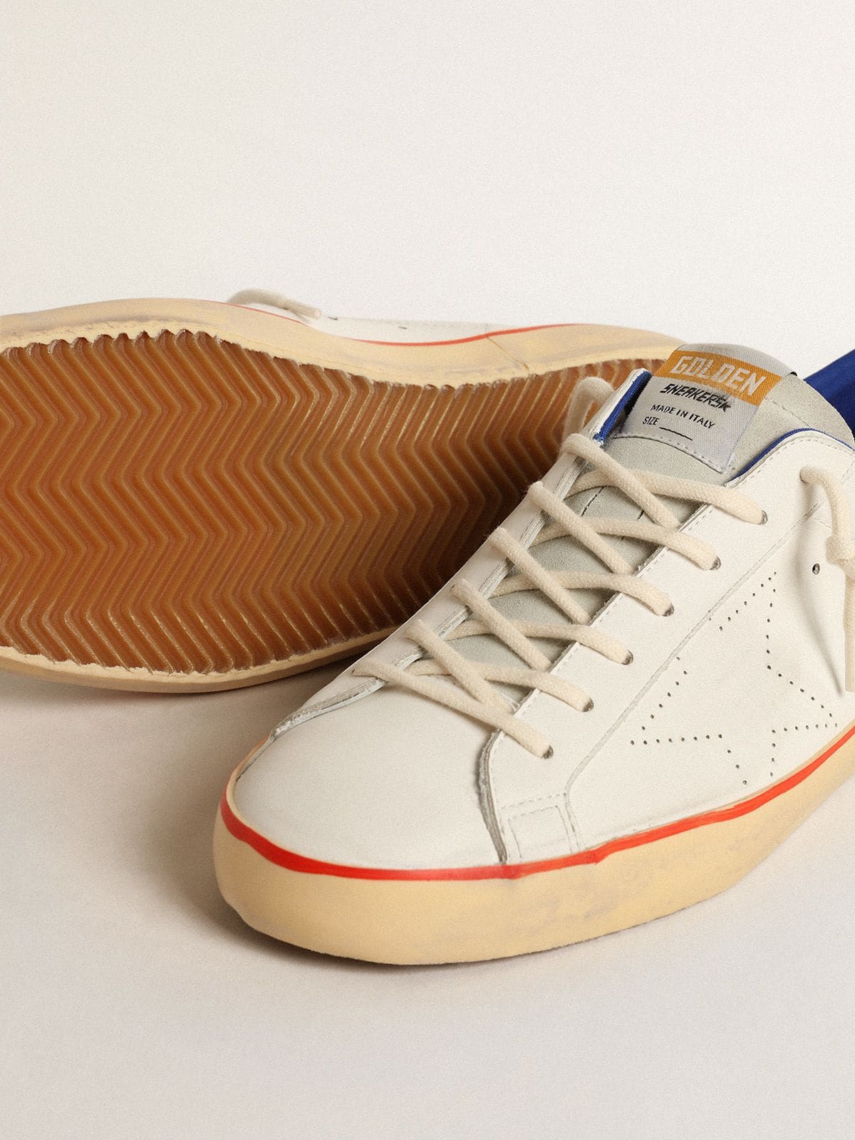 Super-Star pour homme avec étoile ajourée et contrefort en daim bleu