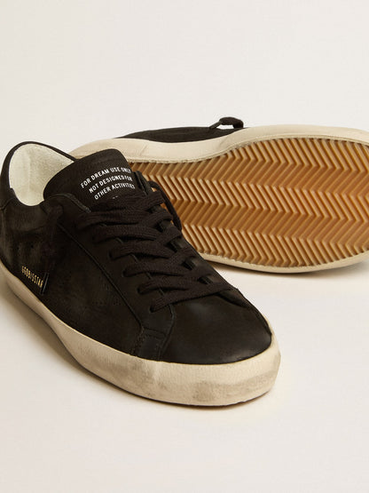 Super-Star en cuir nubuck noir avec étoile ajourée et contrefort en cuir nubuck noir