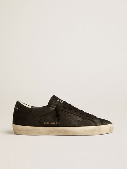 Super-Star en cuir nubuck noir avec étoile ajourée et contrefort en cuir nubuck noir