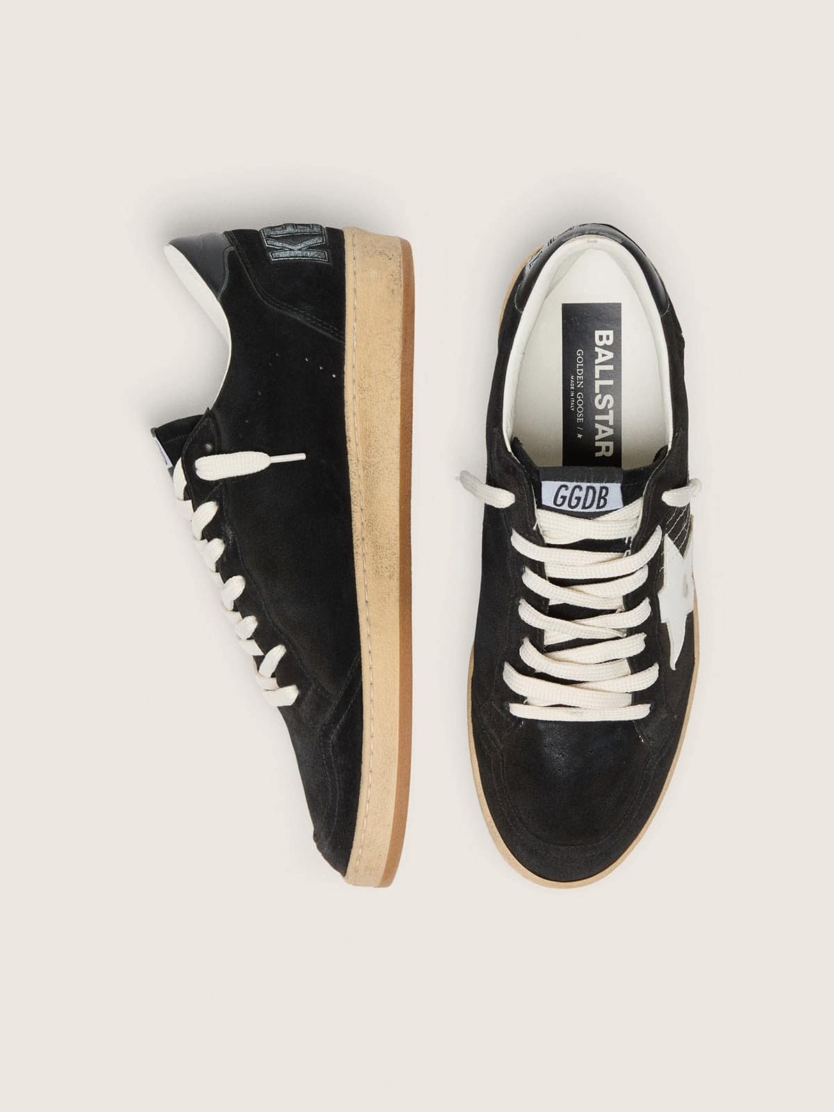 Ball Star homme en daim noir avec étoile en cuir blanc