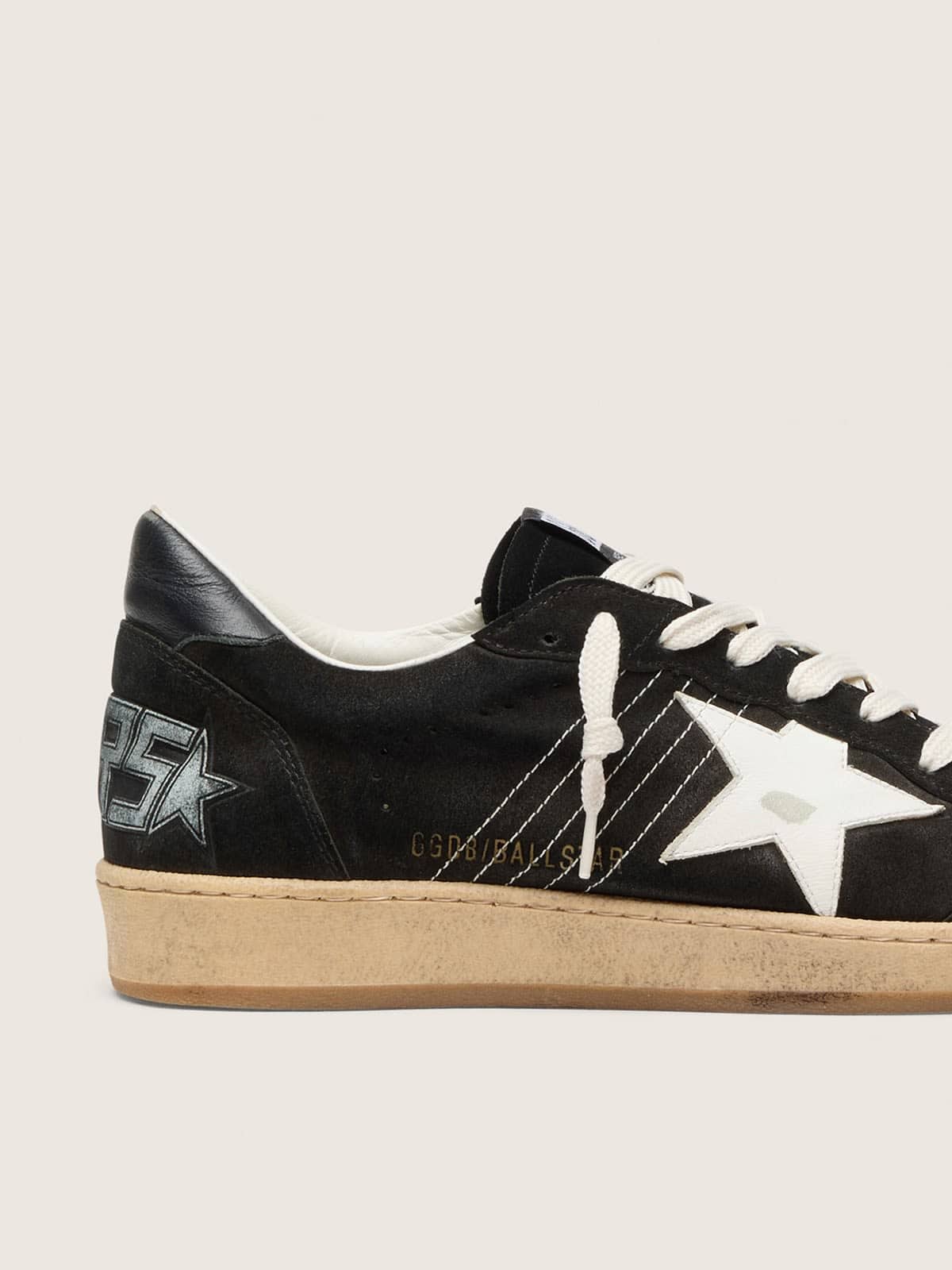 Ball Star homme en daim noir avec étoile en cuir blanc