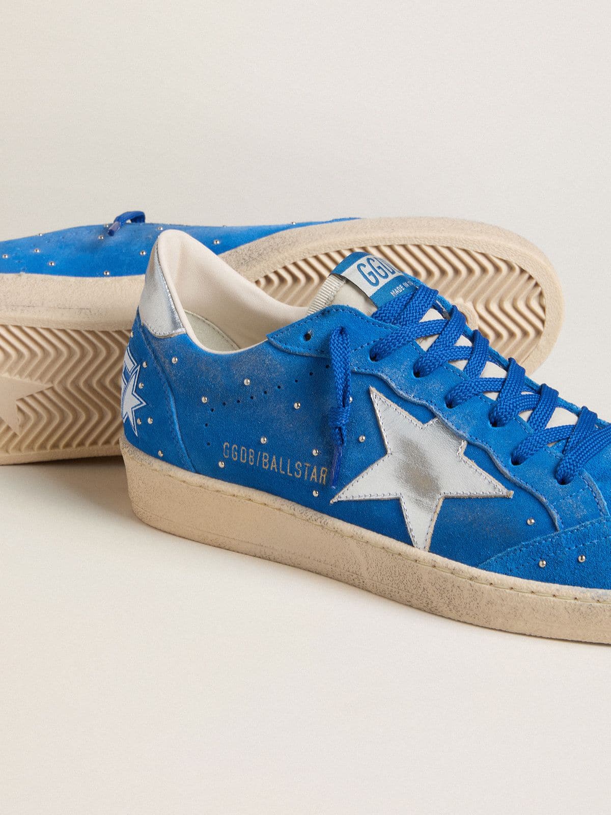 Ball Star pour homme en cuir velours bleu ciel avec cabochons et étoile en cuir lamé argenté