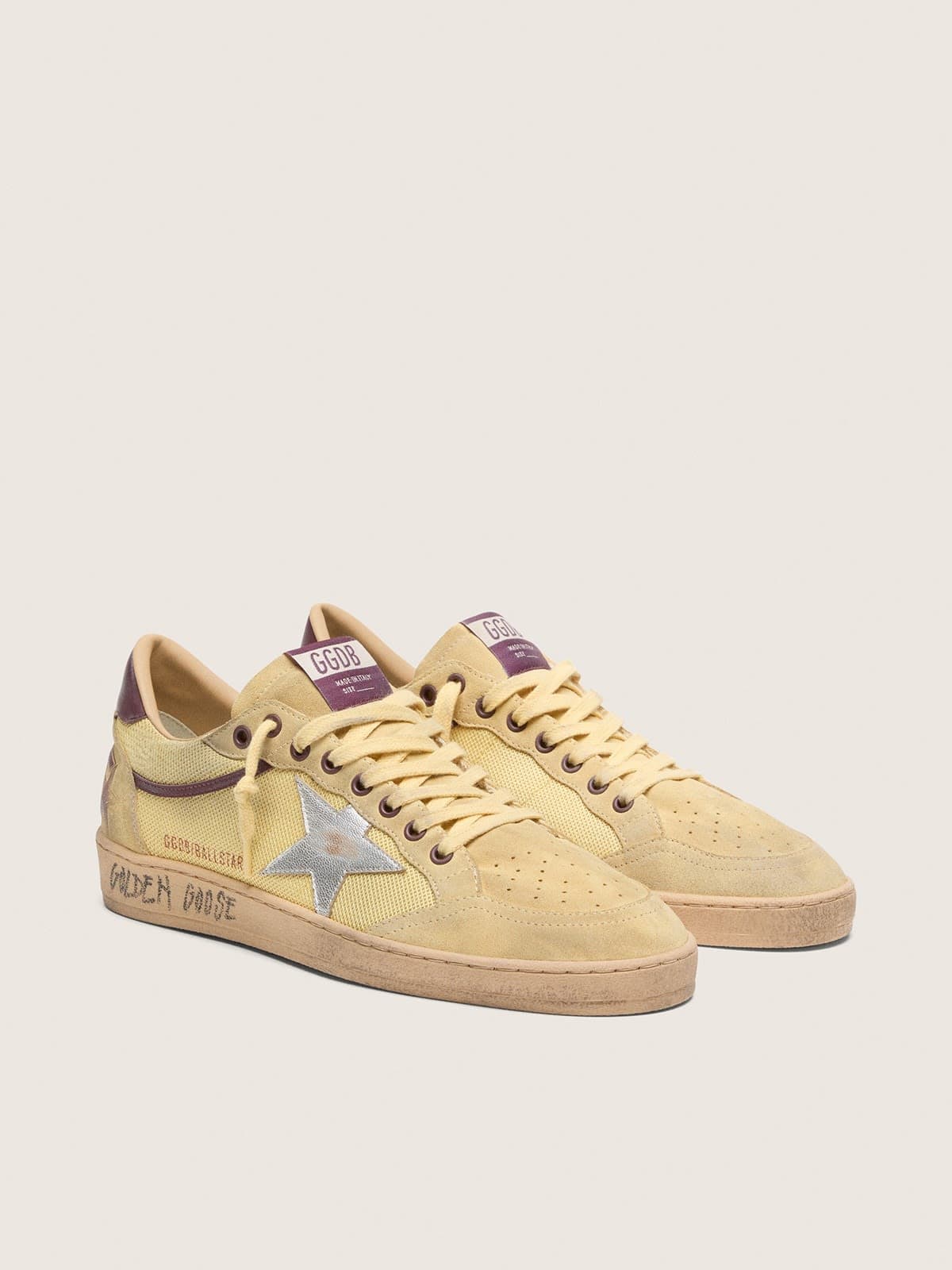 Ball Star homme en cuir velours jaune avec étoile argentée et empiècements en résille jaune
