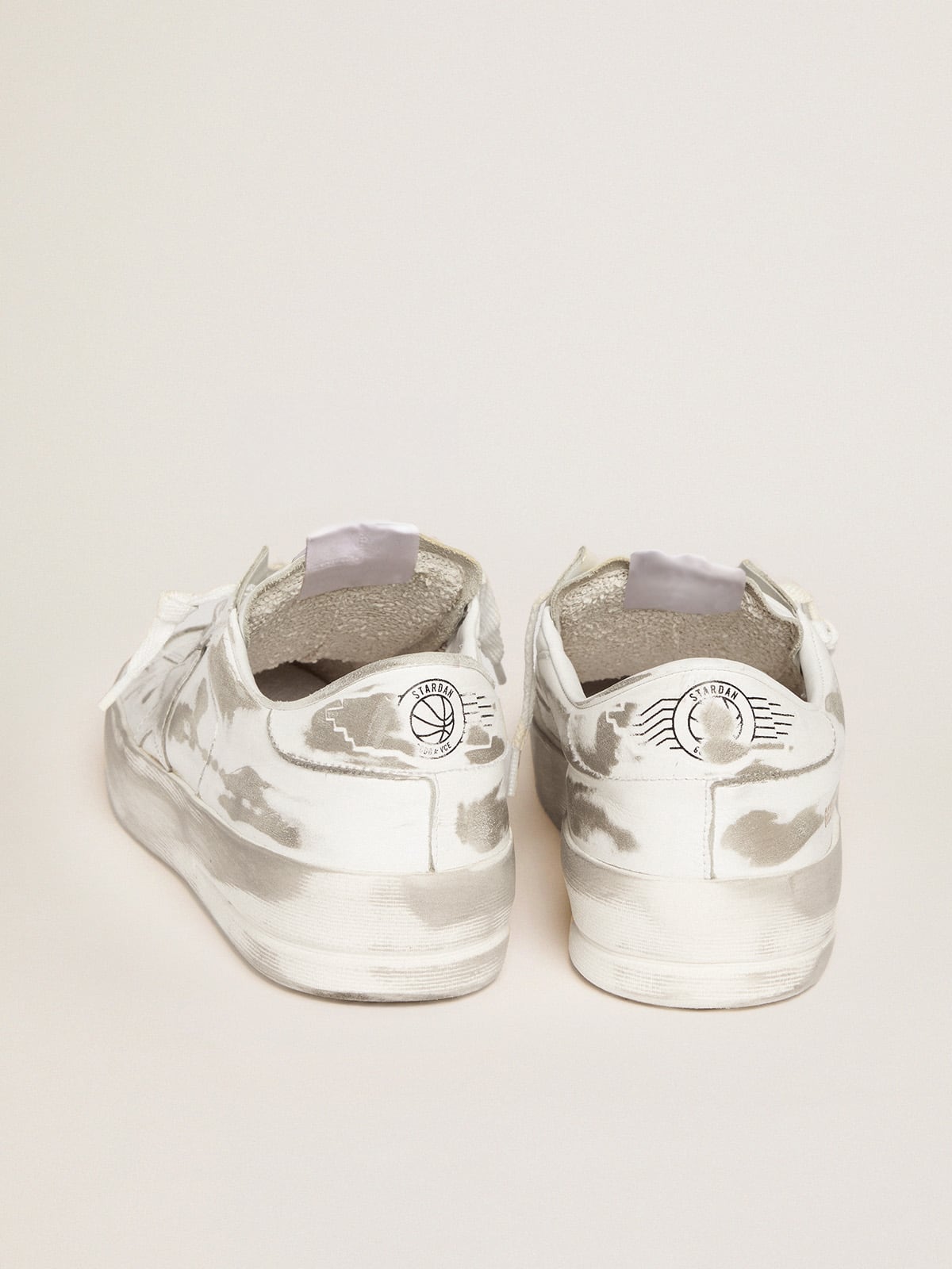 Stardan en cuir blanc avec étoile et contrefort en cuir blanc
