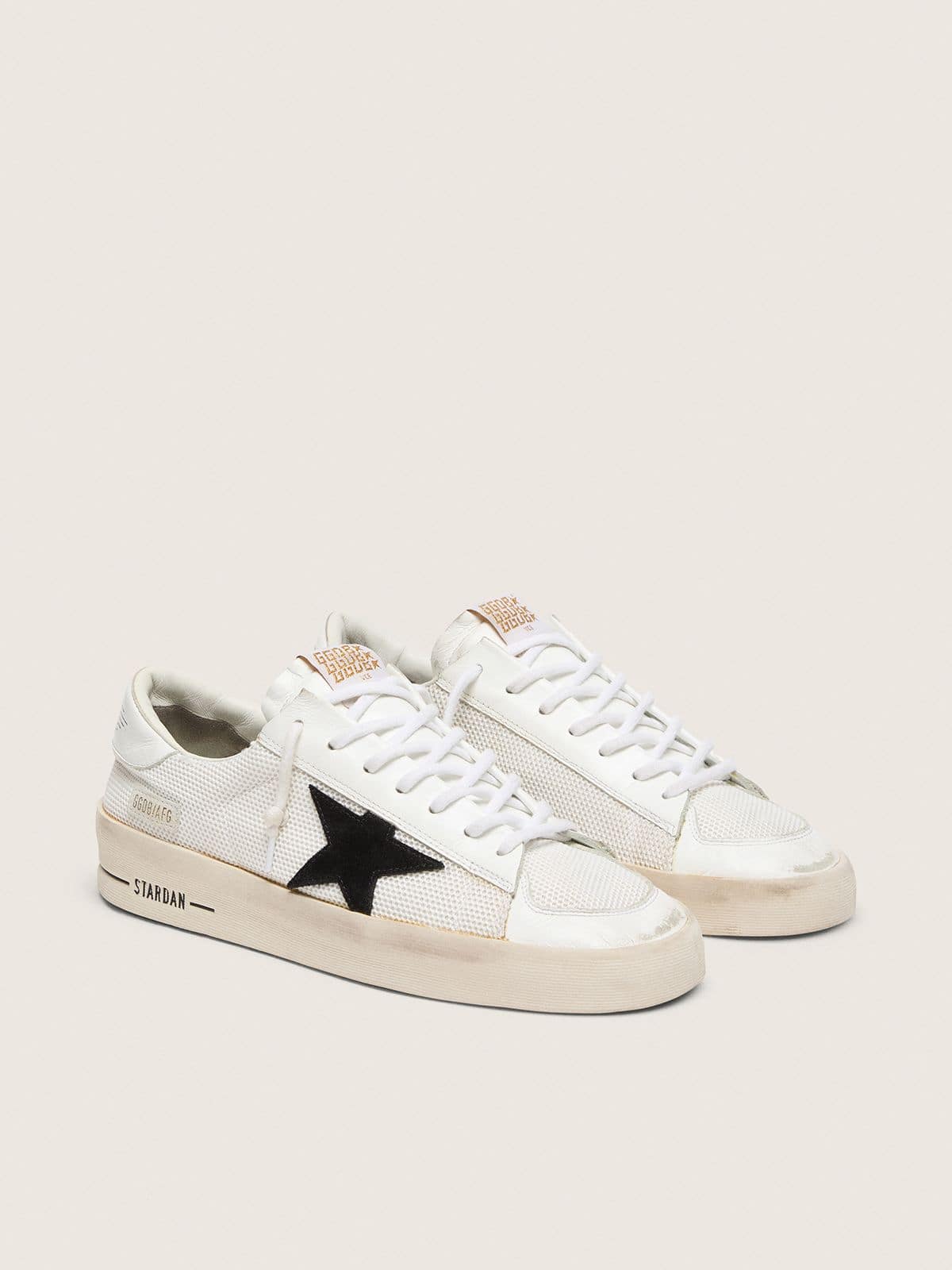 Stardan homme en résille blanche avec étoile en daim noir