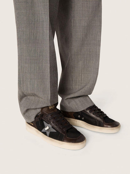 Stardan pour homme en cuir velours marron et résille noire avec étoile en cuir blanc et empiècements en cuir nappa