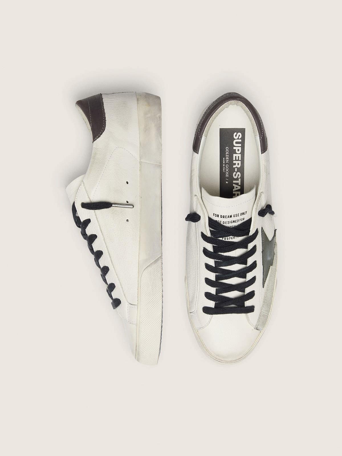 Super-Star en cuir nappa avec étoile en cuir vert et contrefort en cuir gris