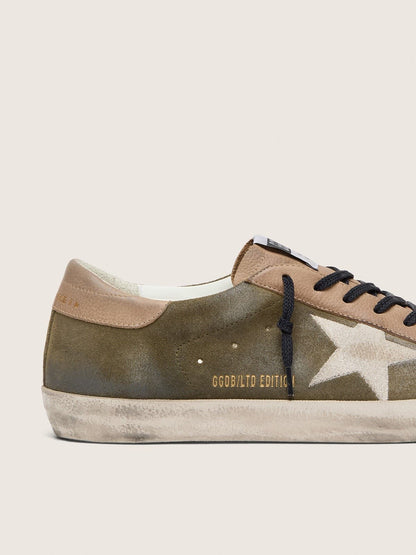 Super-Star LTD pour homme en cuir velours vert olive avec étoile brodée crème