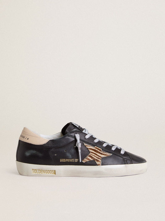 Super-Star pour femme en cuir nappa noir avec étoile en cuir façon poulain à imprimé zèbre et contrefort en cuir beige