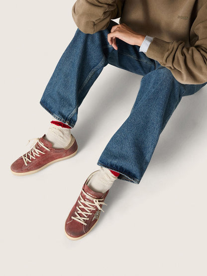 Super-Star LTD pour femme en daim rouge avec étoile à paillettes argentées et contrefort en cuir laminé