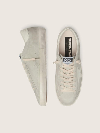 Super-Star pour femme en daim gris clair avec étoile en cuir blanc