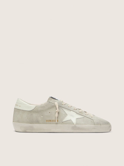 Super-Star pour femme en daim gris clair avec étoile en cuir blanc