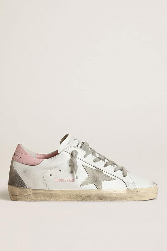 Super-Star pour femme avec étoile en daim gris et contrefort en cuir rose
