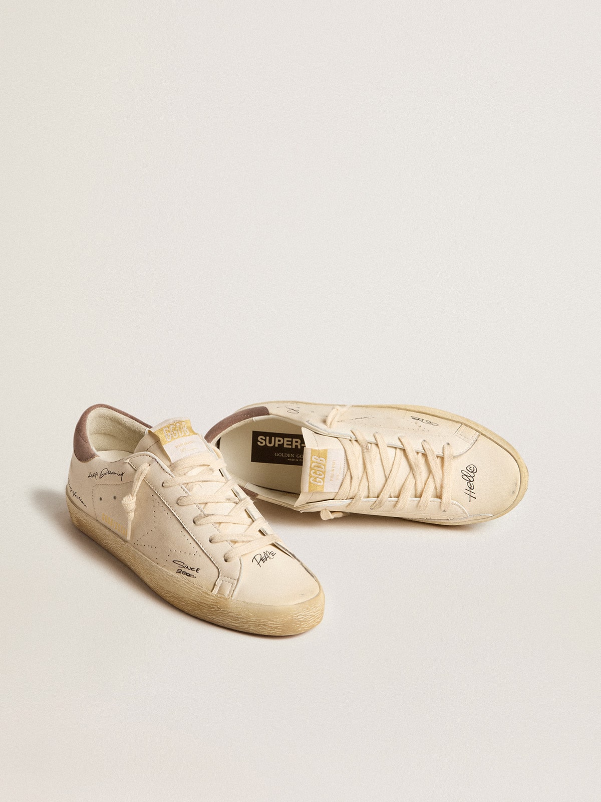 Super-Star pour femme en cuir nappa avec étoile perforée et contrefort en daim