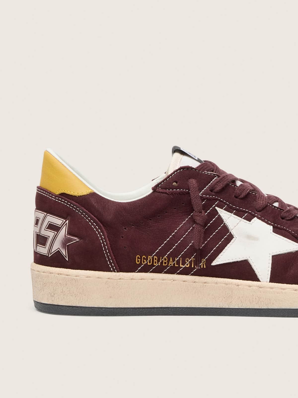 Ball Star pour femme en cuir nubuck couleur chocolat avec étoile et contrefort en cuir
