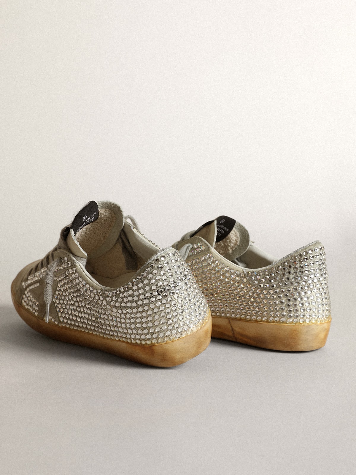 Super-Star pour femme en nubuck blanc vieilli avec cristaux Swarovski