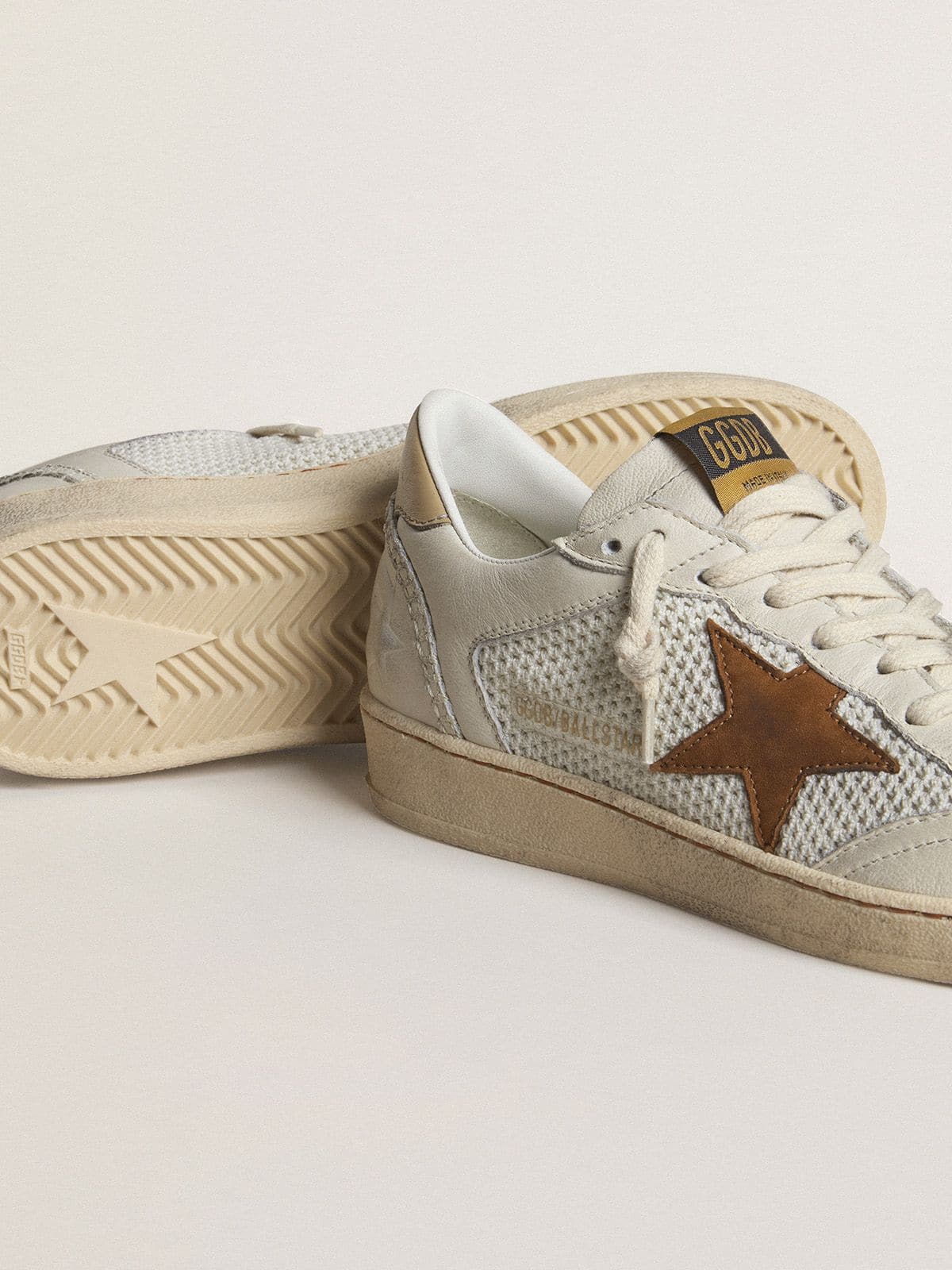 Ball Star femme en cuir nappa et résille blanche avec étoile en cuir nubuck tabac et contrefort beige