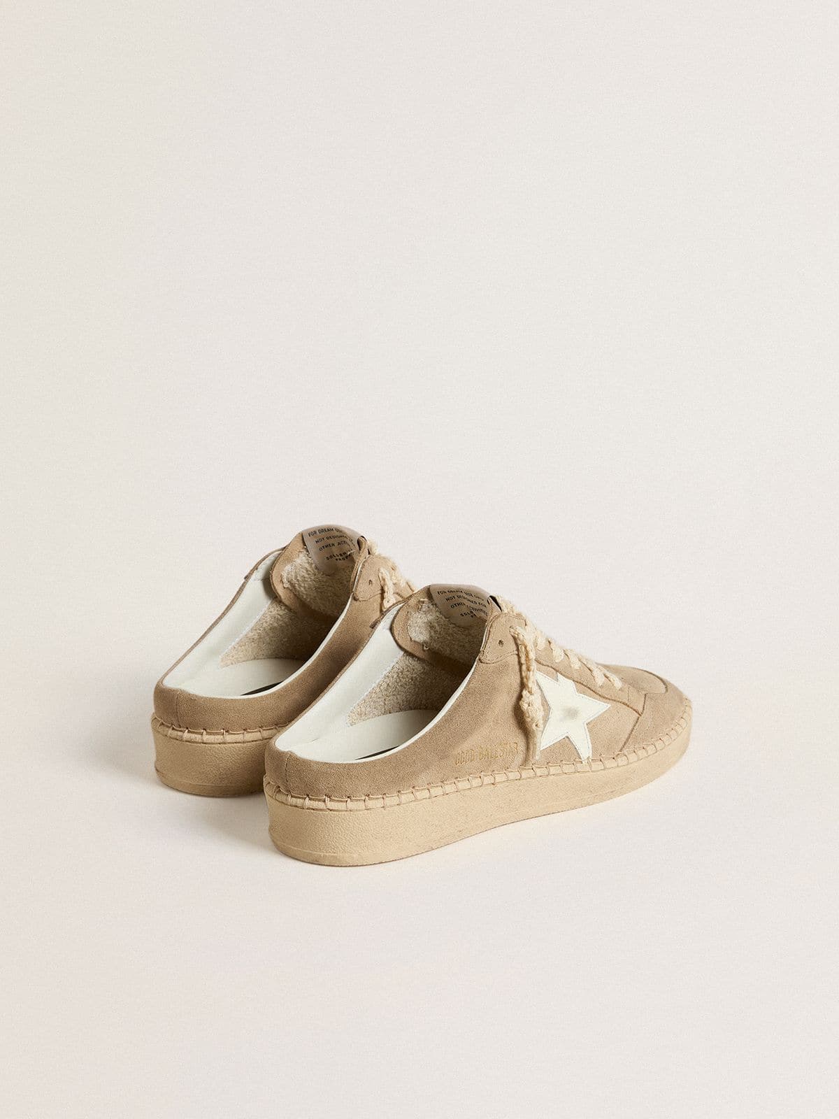 Mules Ball Star pour femme en daim beige avec étoile en cuir blanc