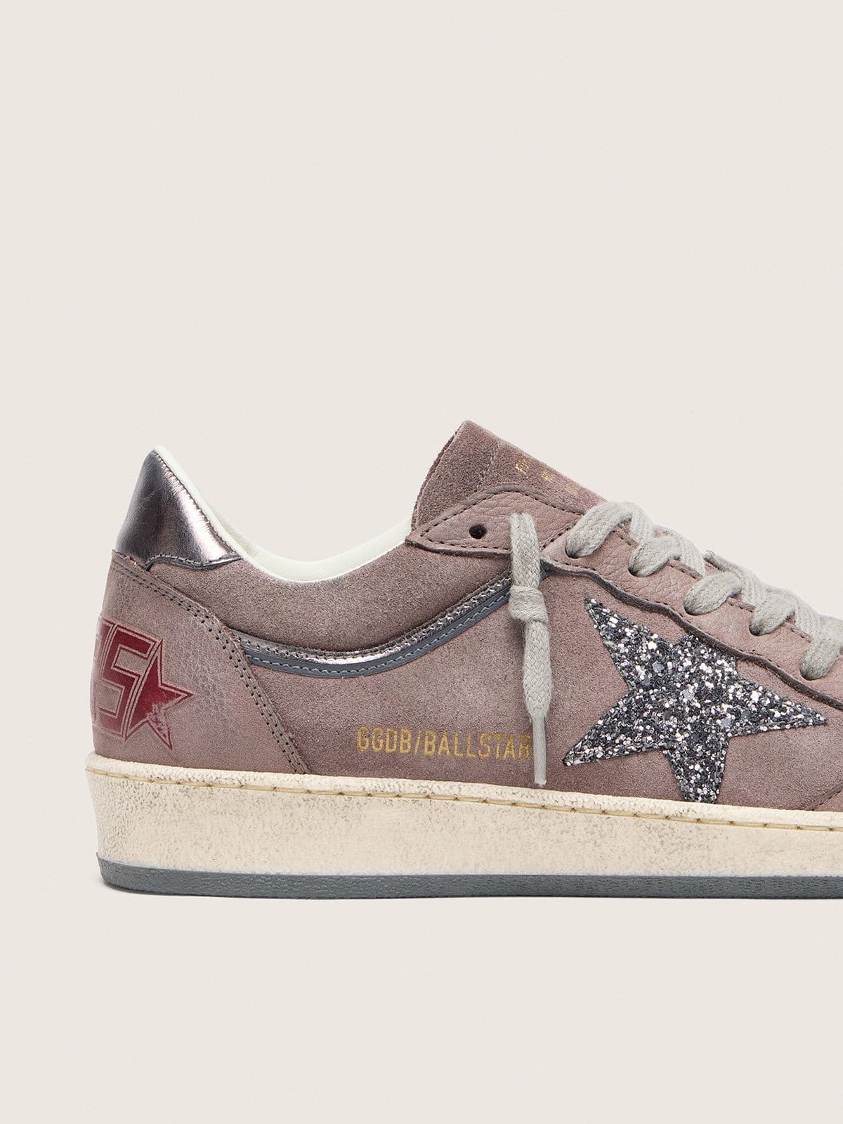 Ball Star pour femme en cuir velours lavande avec étoile à paillettes argentées et contrefort en cuir lamé