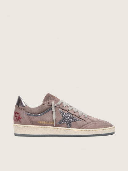 Ball Star pour femme en cuir velours lavande avec étoile à paillettes argentées et contrefort en cuir lamé