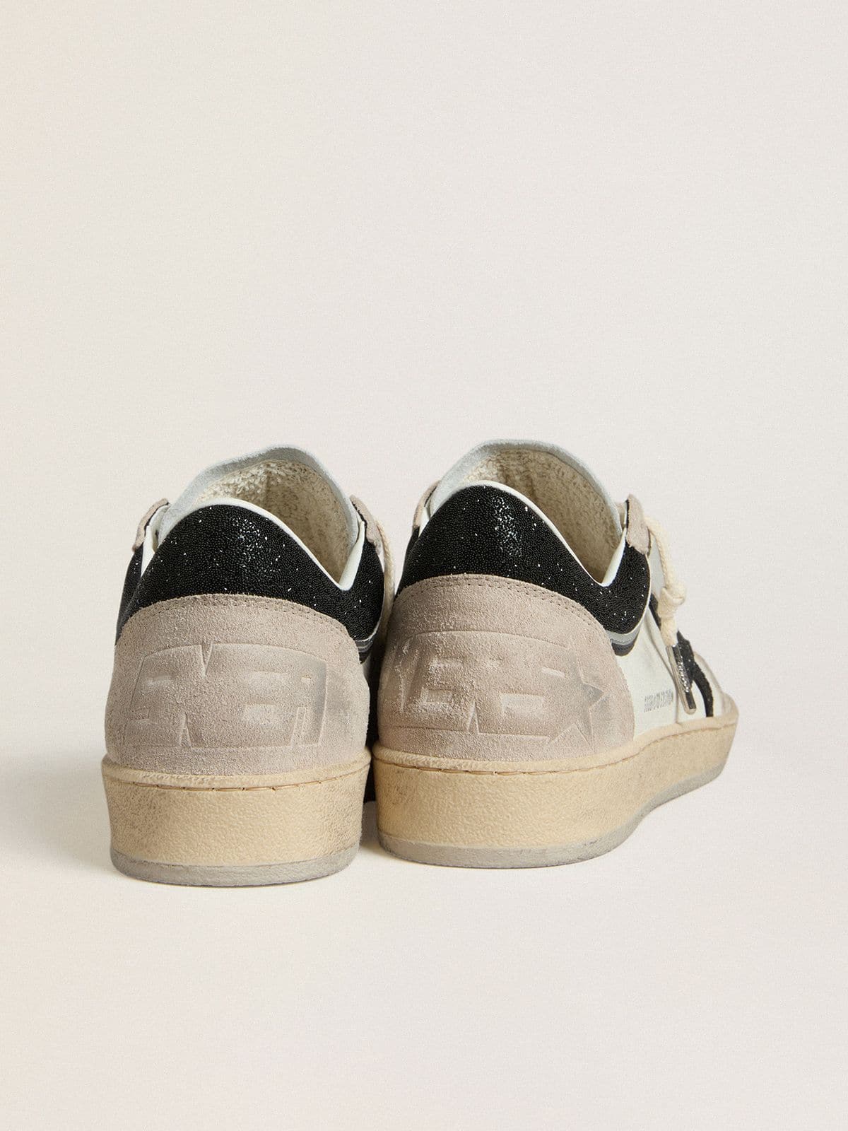 Ball Star LTD pour femme en cuir nappa avec étoile en cristaux noirs et empiècements en cuir velours beige