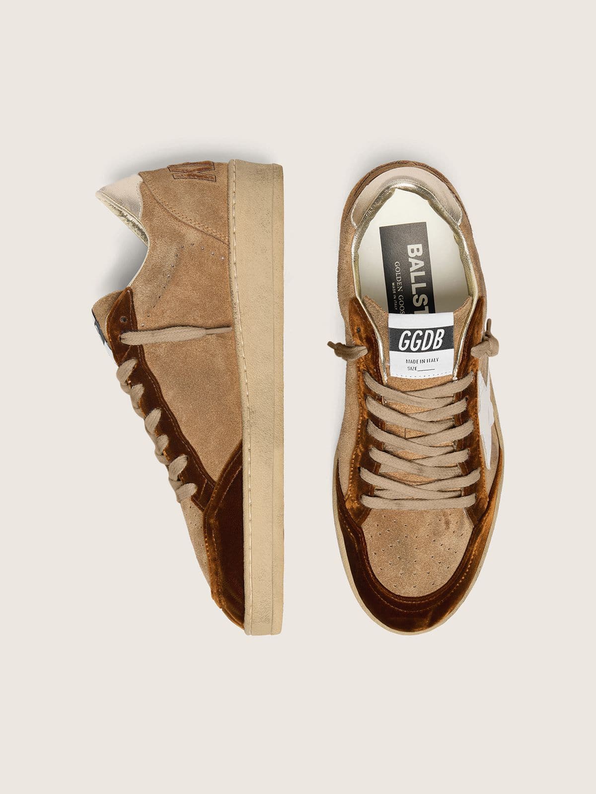 Ball Star pour femme en cuir velours tabac avec étoile en cuir blanc et empiècements en velours cognac