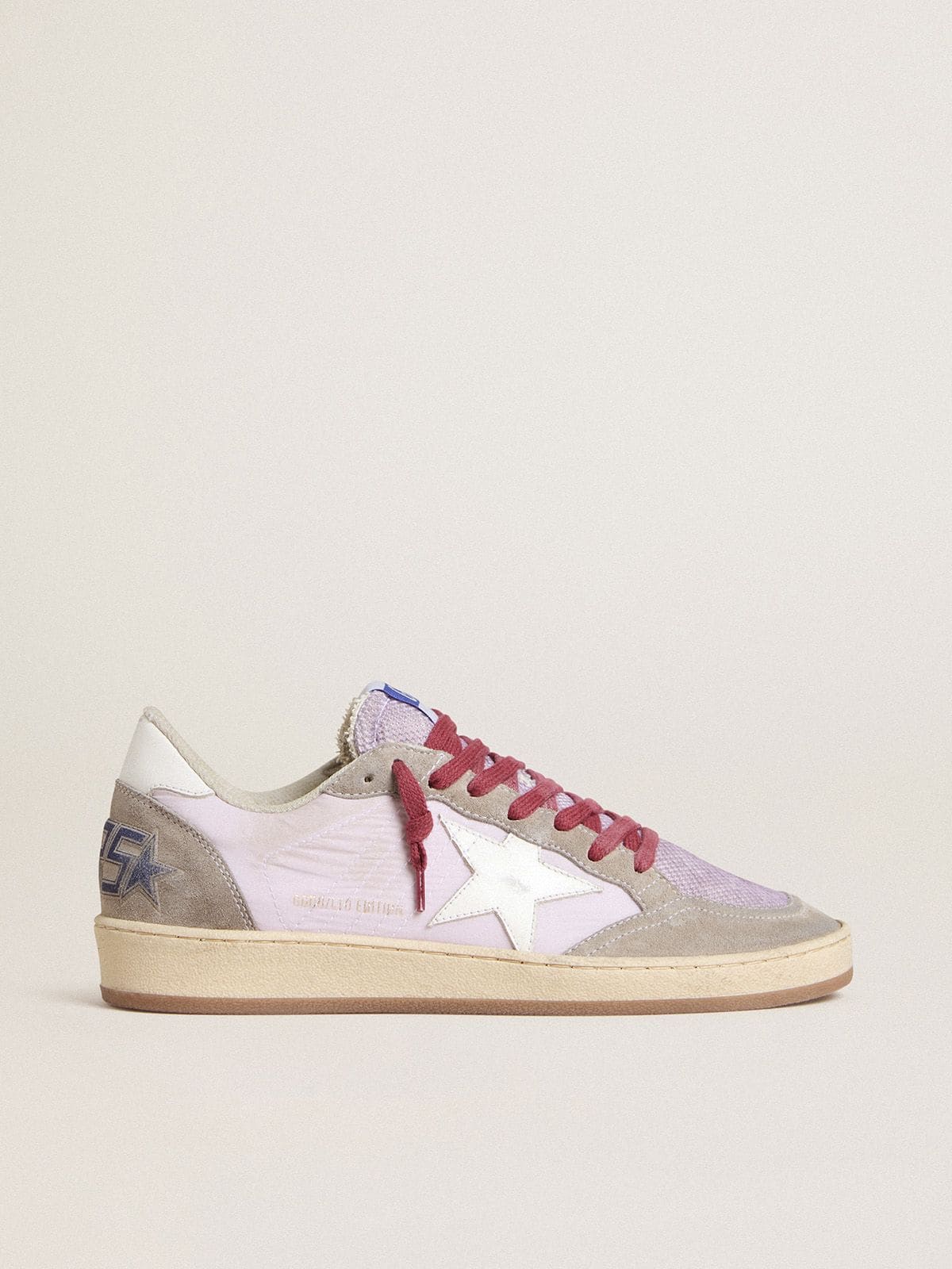 Ball Star pour femme LTD en nylon lilas avec étoile en cuir blanc et empiècements en cuir velours