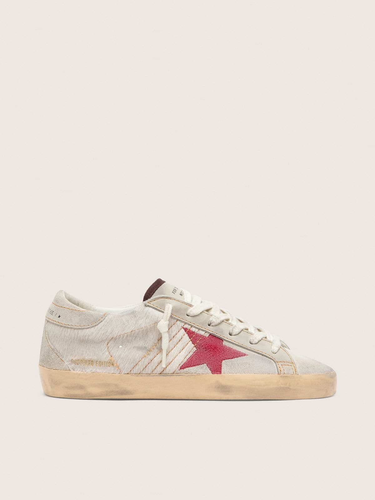 Super-Star LTD pour femme en cuir façon poulain blanc avec étoile en daim rouge